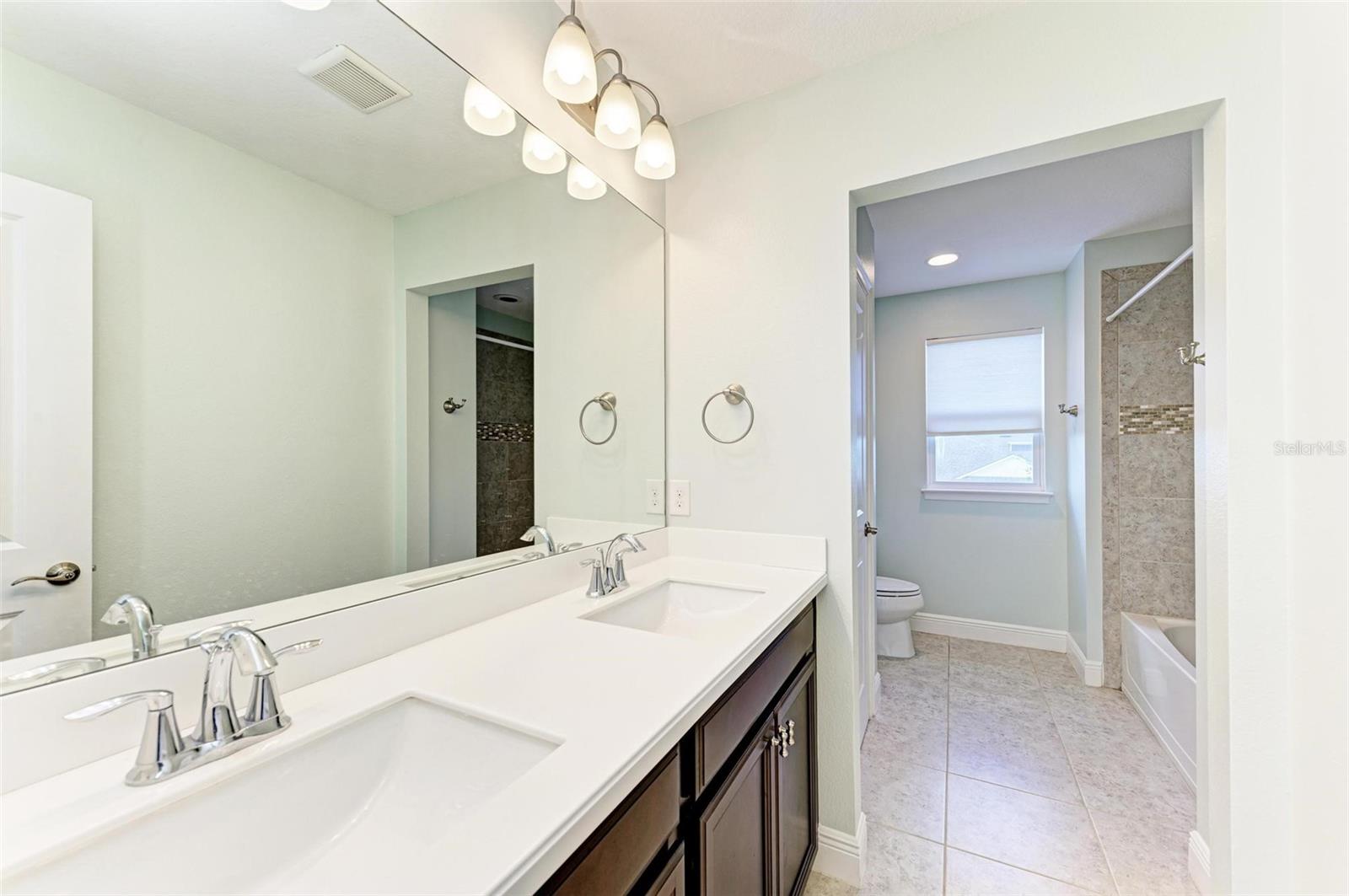 5338 BENTGRASS WAY — photo 41