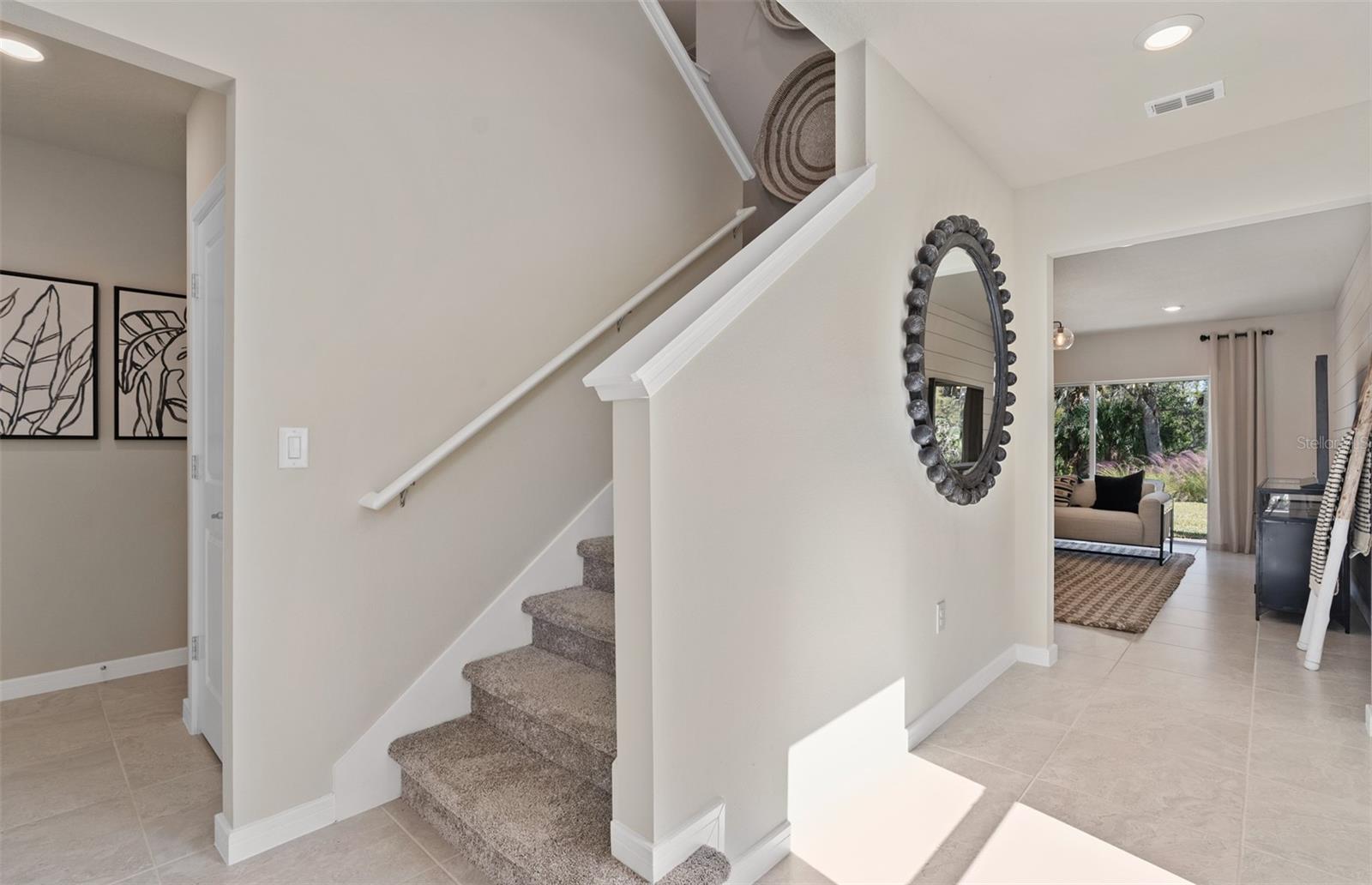 2118 CHARMING AVE — photo 4