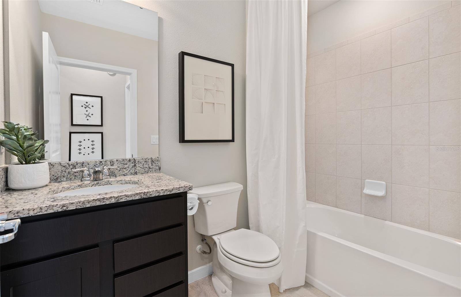 2118 CHARMING AVE — photo 14