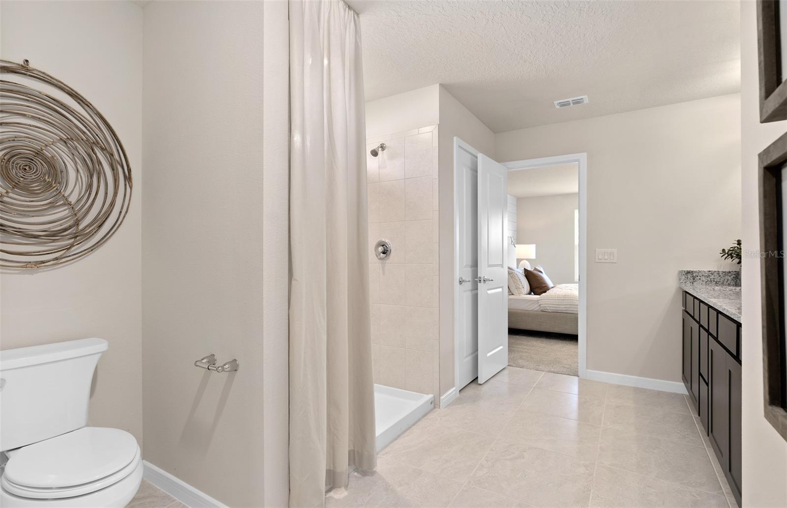 2118 CHARMING AVE — photo 27