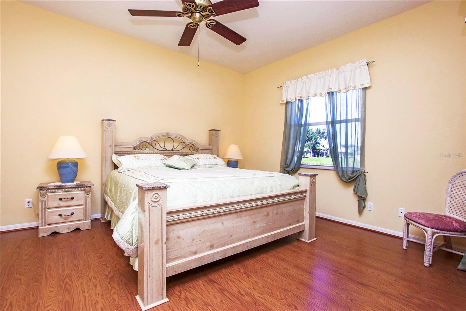 2525 JASMINE WAY — photo 37