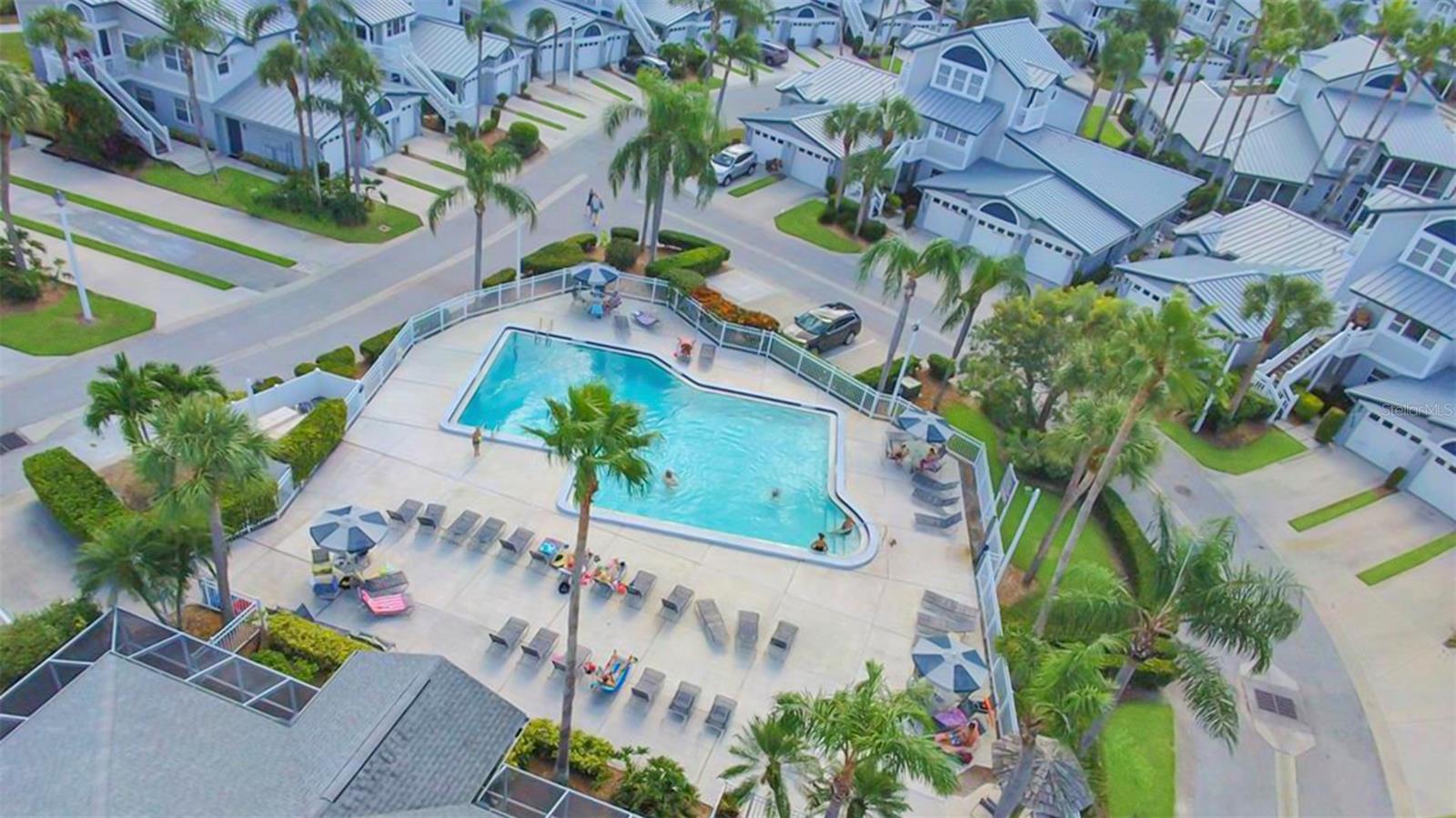 1318 SIESTA BAYSIDE DR #C — photo 2