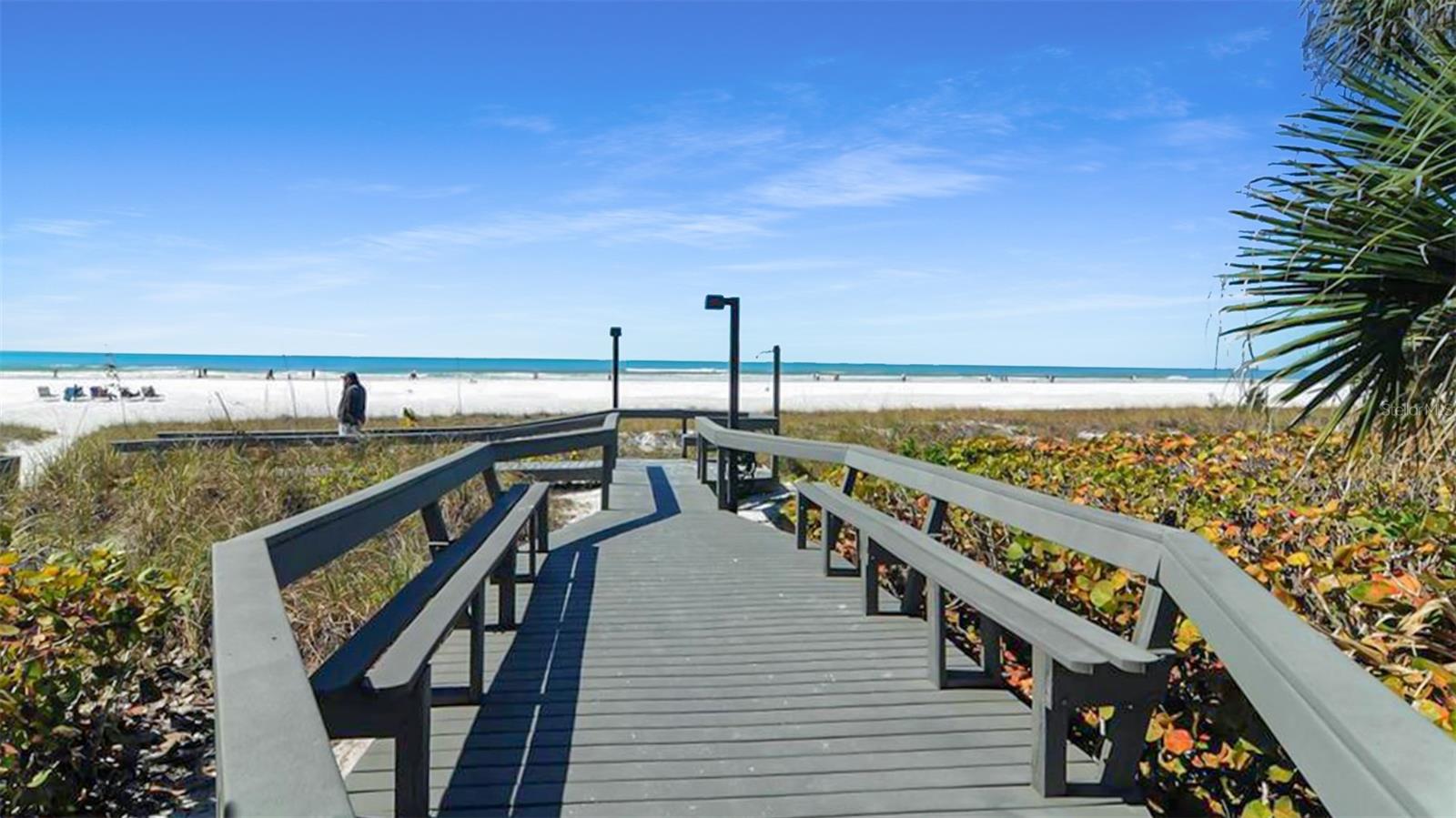 1318 SIESTA BAYSIDE DR #C — photo 22