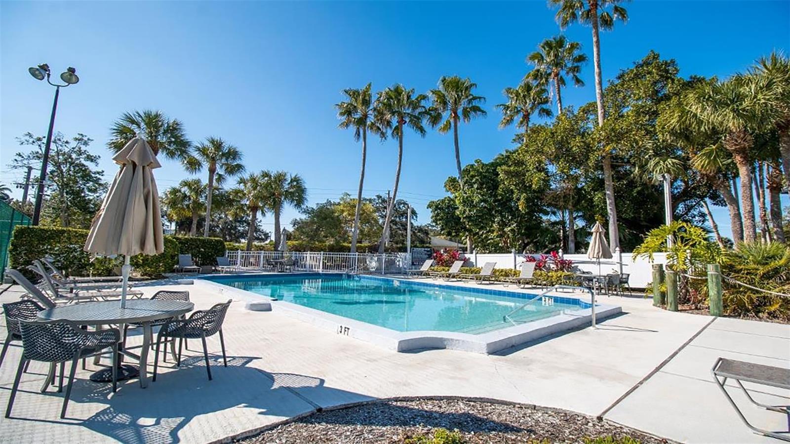 1340 SIESTA BAYSIDE DR #1340-C — photo 32