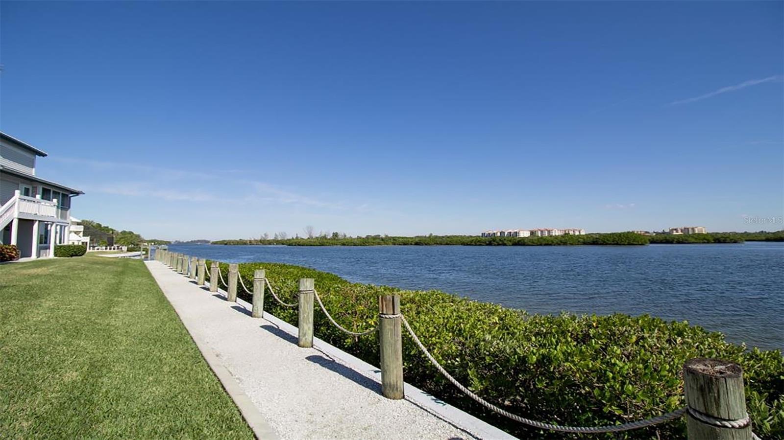 1340 SIESTA BAYSIDE DR #1340-C — photo 37