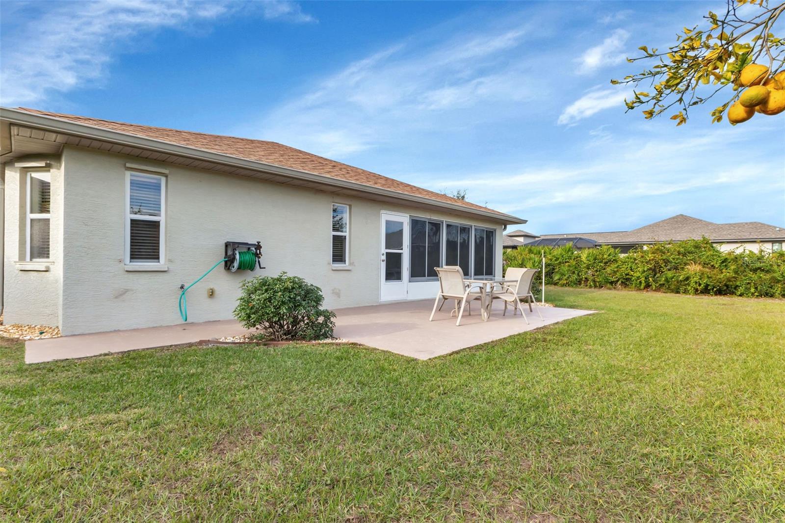 176 JENNIFER DR — photo 34