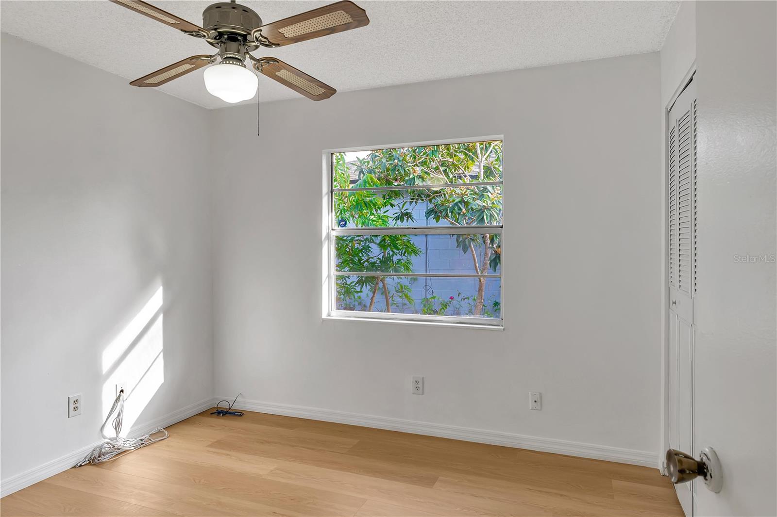 604 MURPHY RD — photo 9