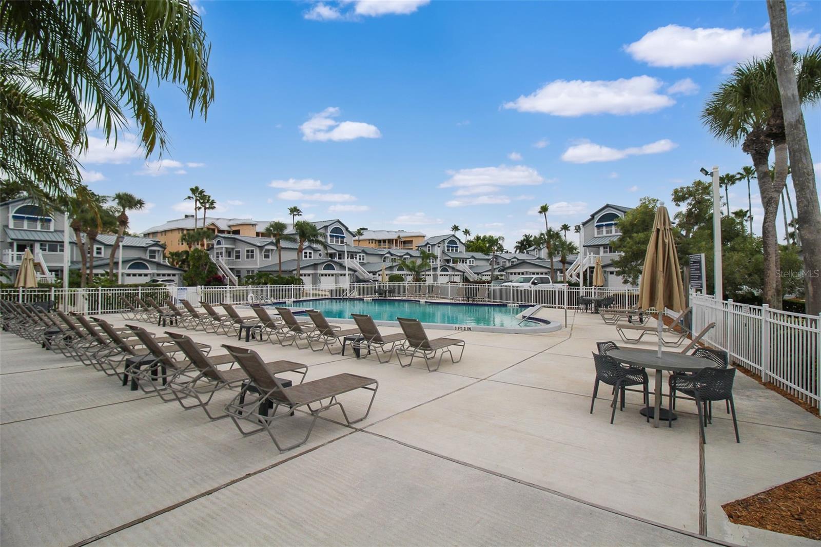 1339 SIESTA BAYSIDE DR #1339-C — photo 35