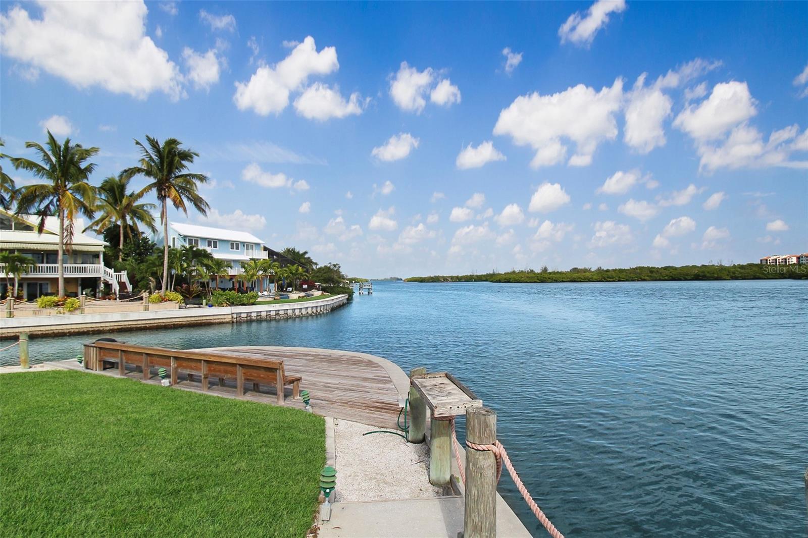 1389 SIESTA BAYSIDE DR #1389-F — photo 4