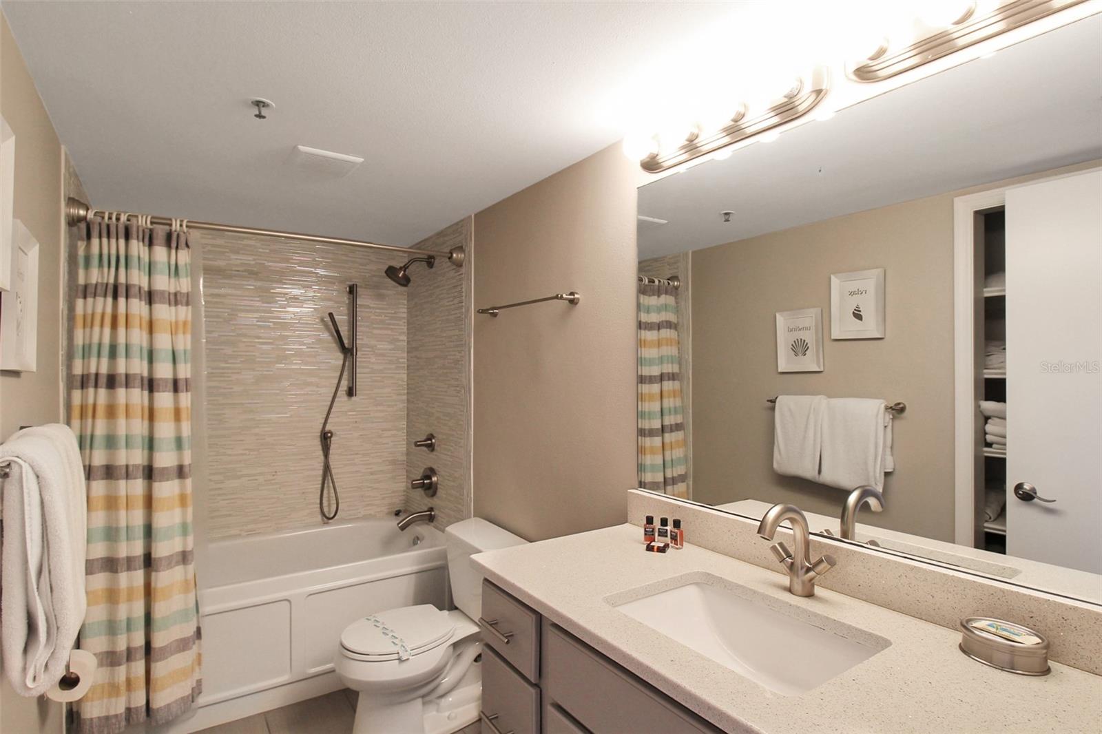 1389 SIESTA BAYSIDE DR #1389-F — photo 29