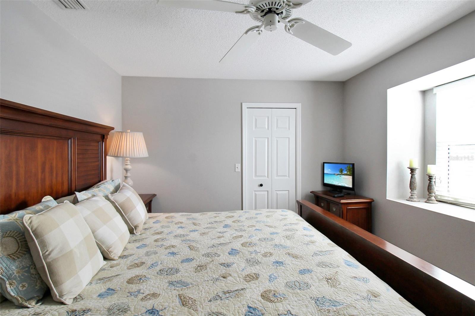 1389 SIESTA BAYSIDE DR #1389-F — photo 37