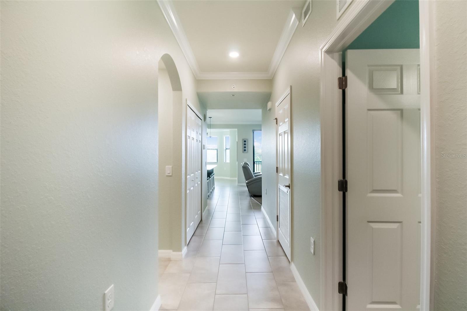 17810 GAWTHROP DR #207 — photo 6