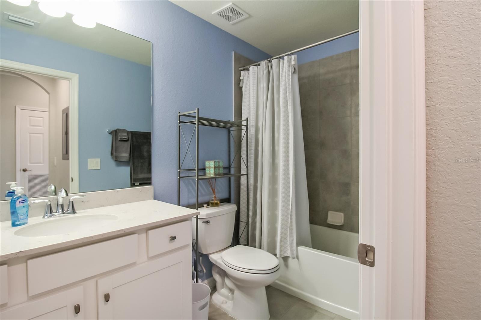 17810 GAWTHROP DR #207 — photo 21