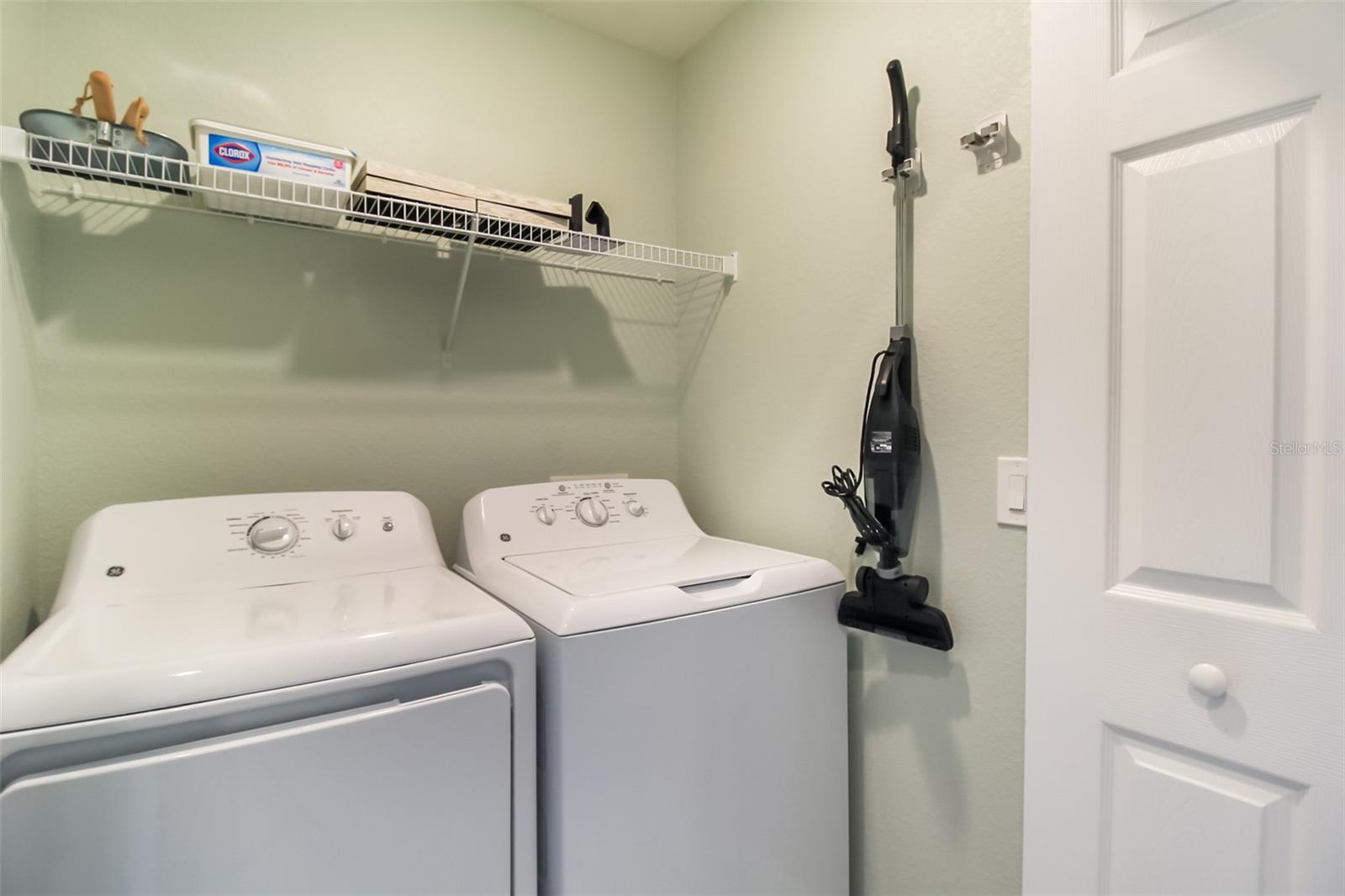 17810 GAWTHROP DR #207 — photo 23