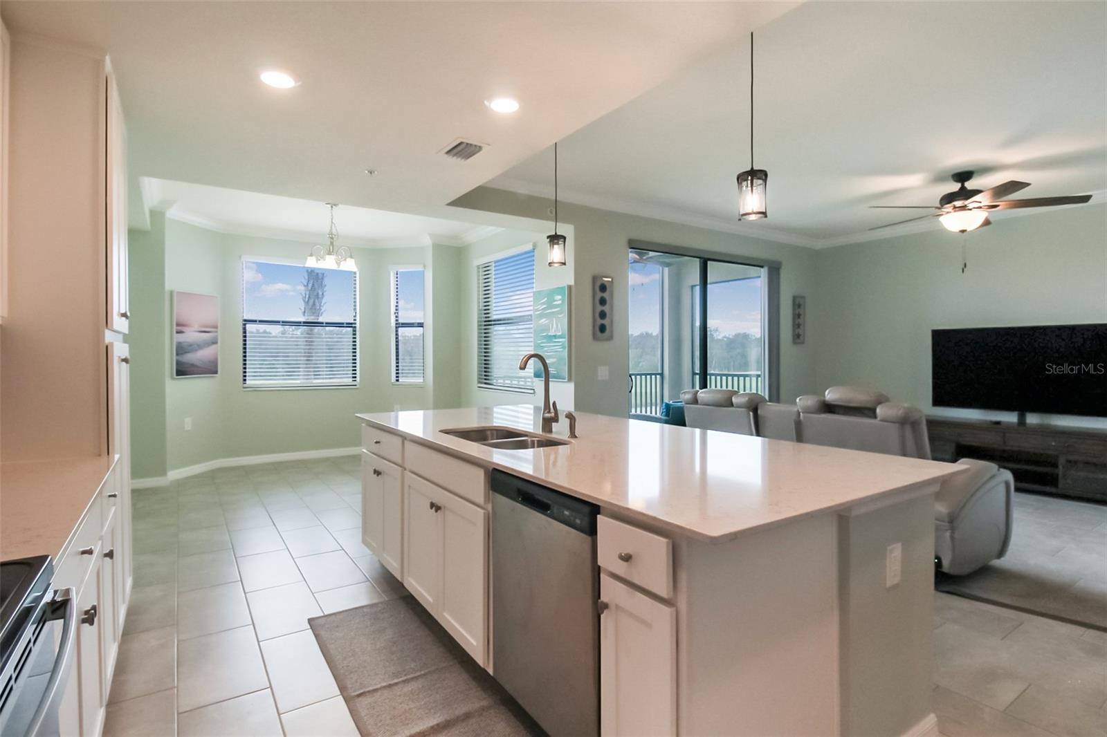 17810 GAWTHROP DR #207 — photo 28