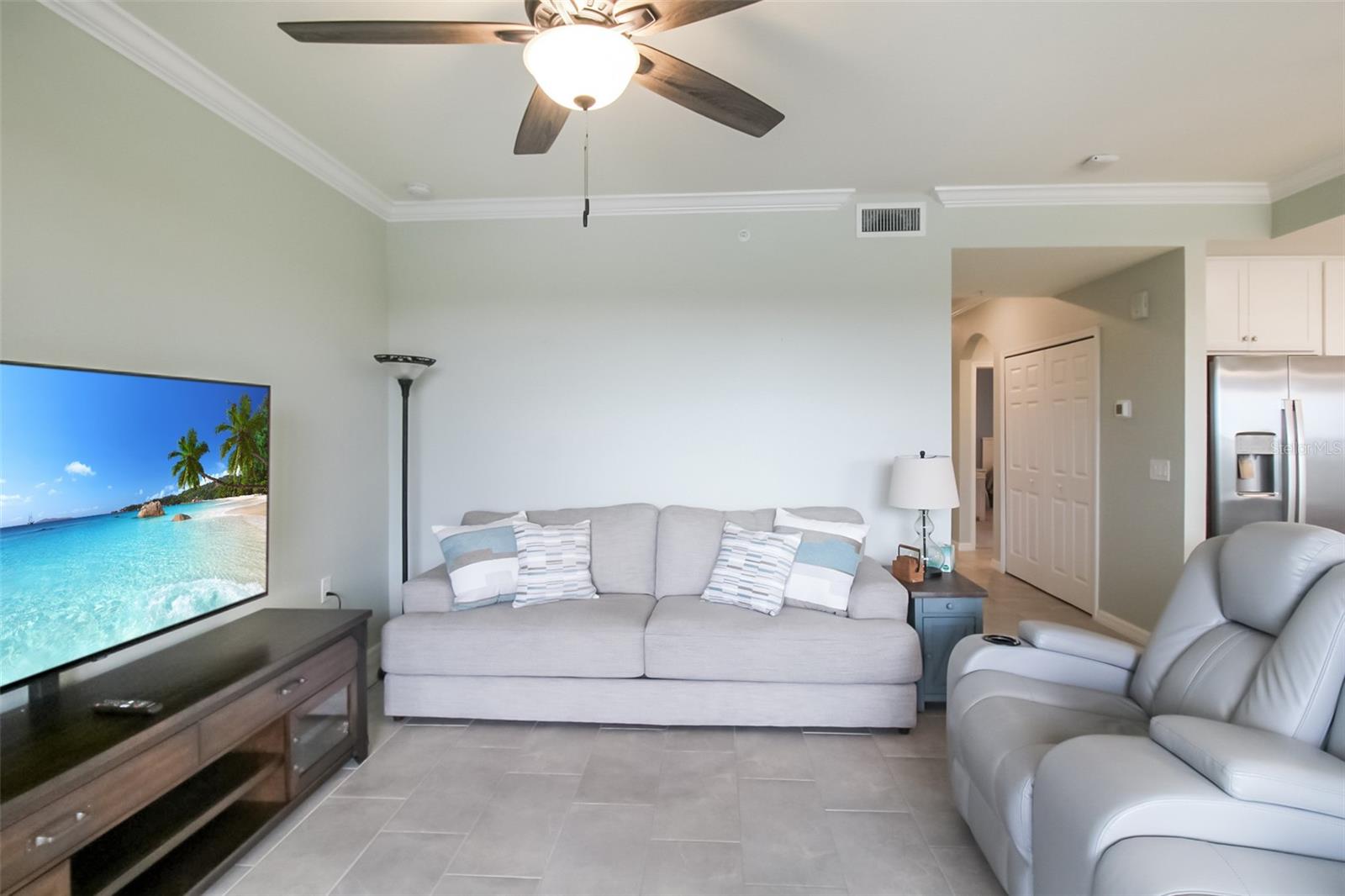 17810 GAWTHROP DR #207 — photo 33