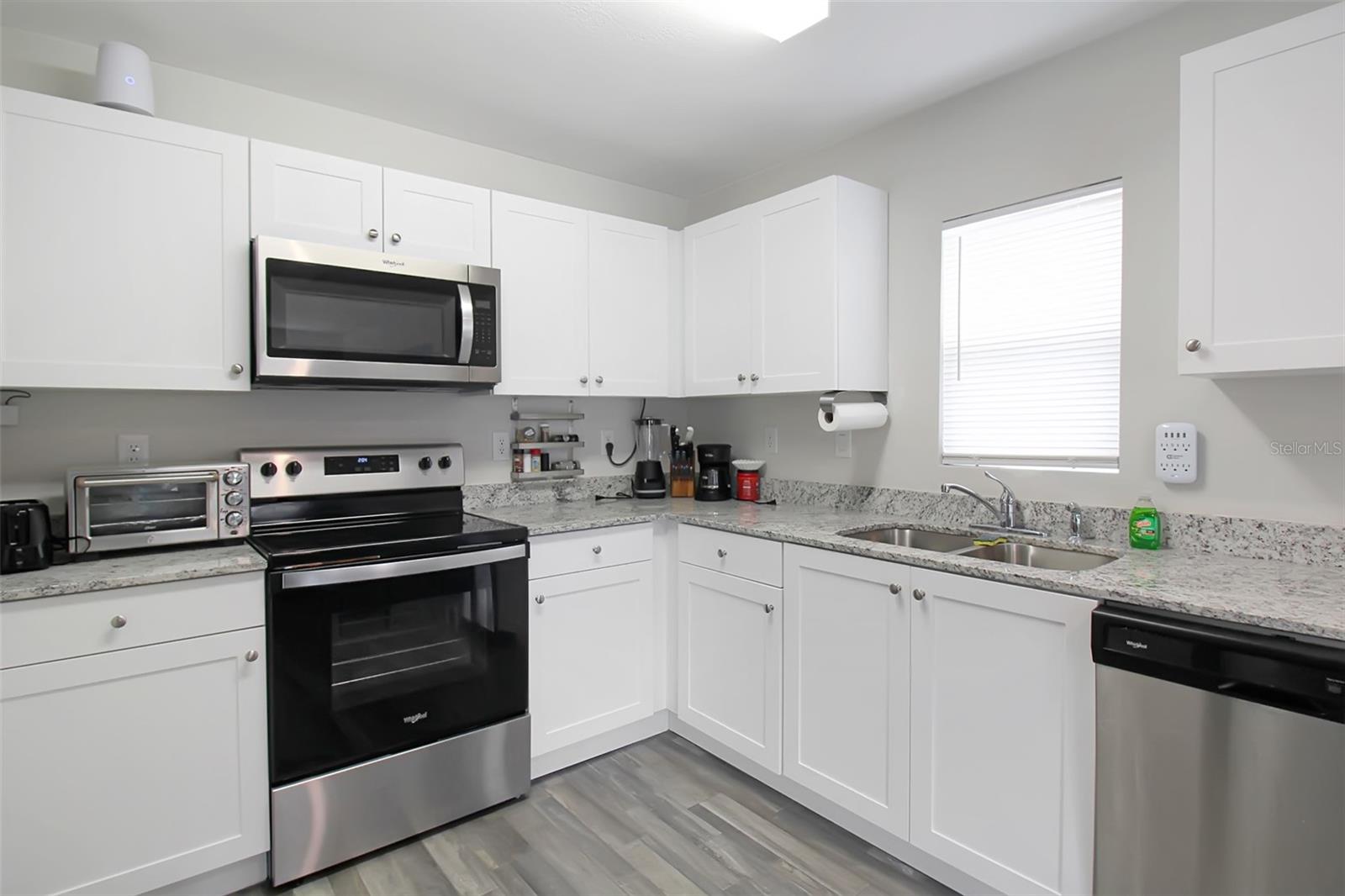 3084 SUDBURY ST — photo 36