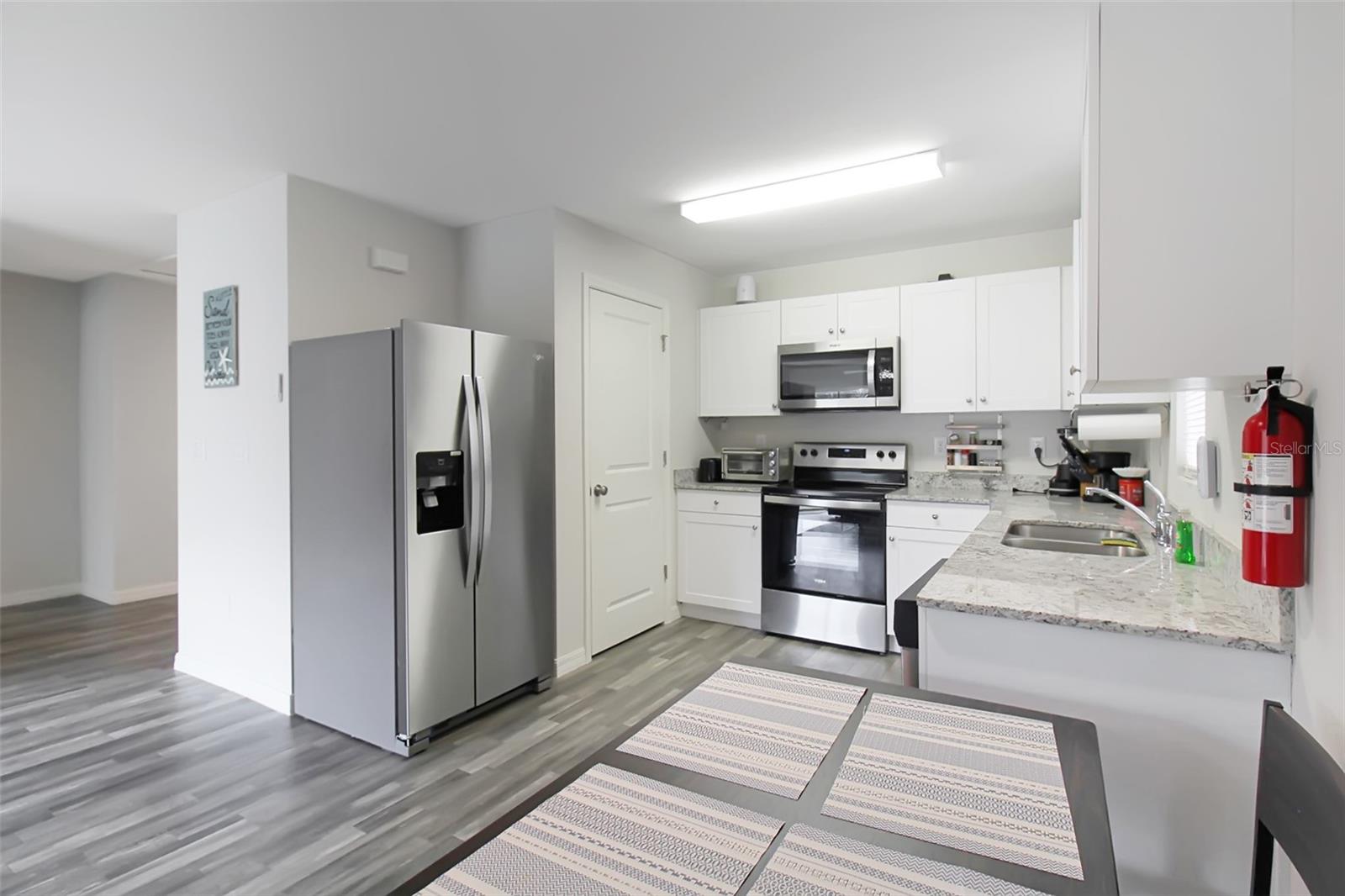 3084 SUDBURY ST — photo 37