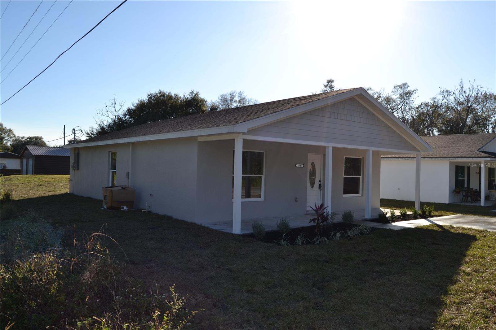 2847 EATON AVE — photo 2