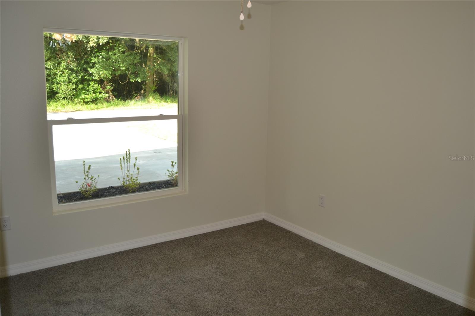 2847 EATON AVE — photo 13