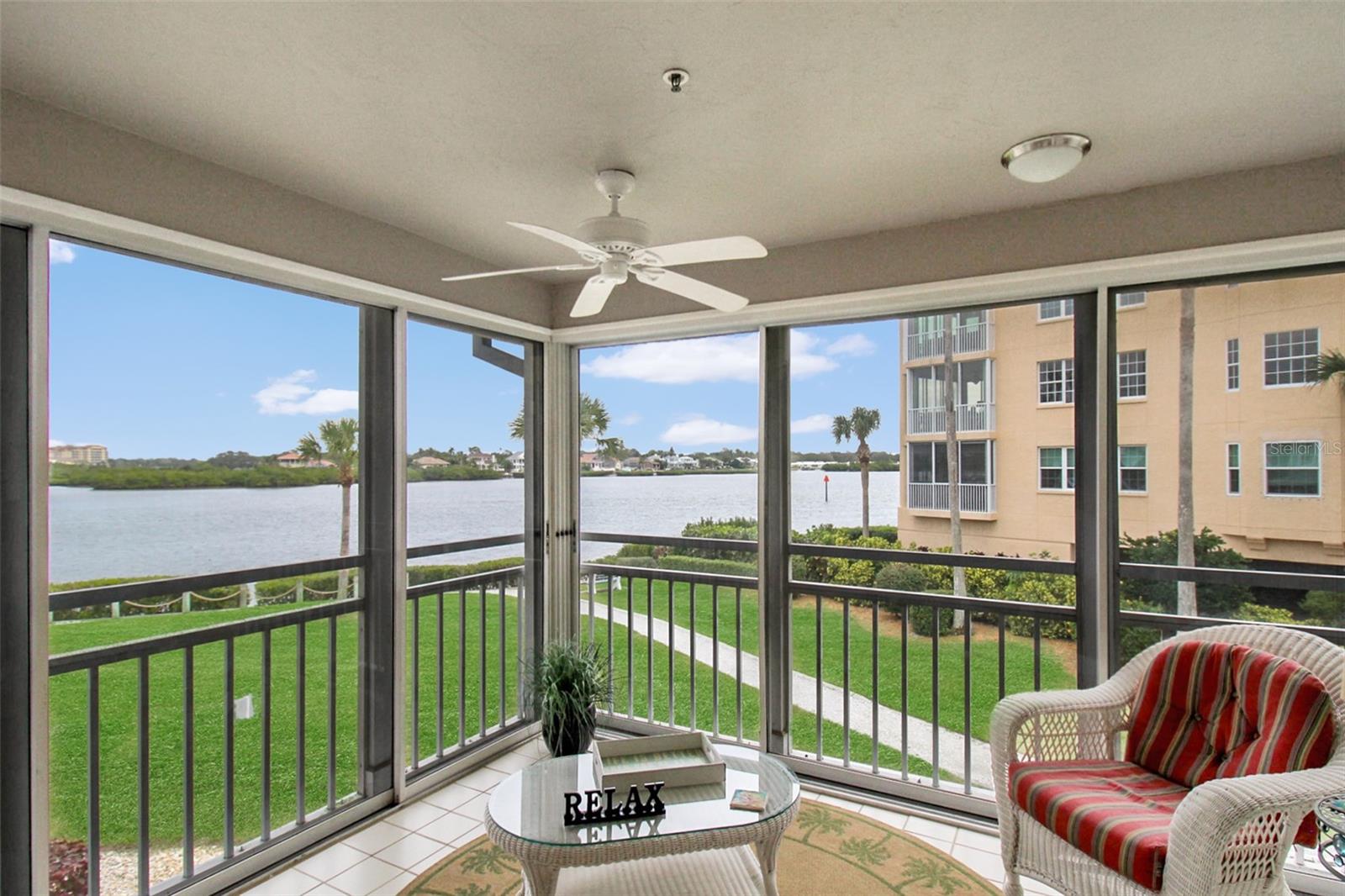 1366 SIESTA BAYSIDE DR #1366-F — photo 16