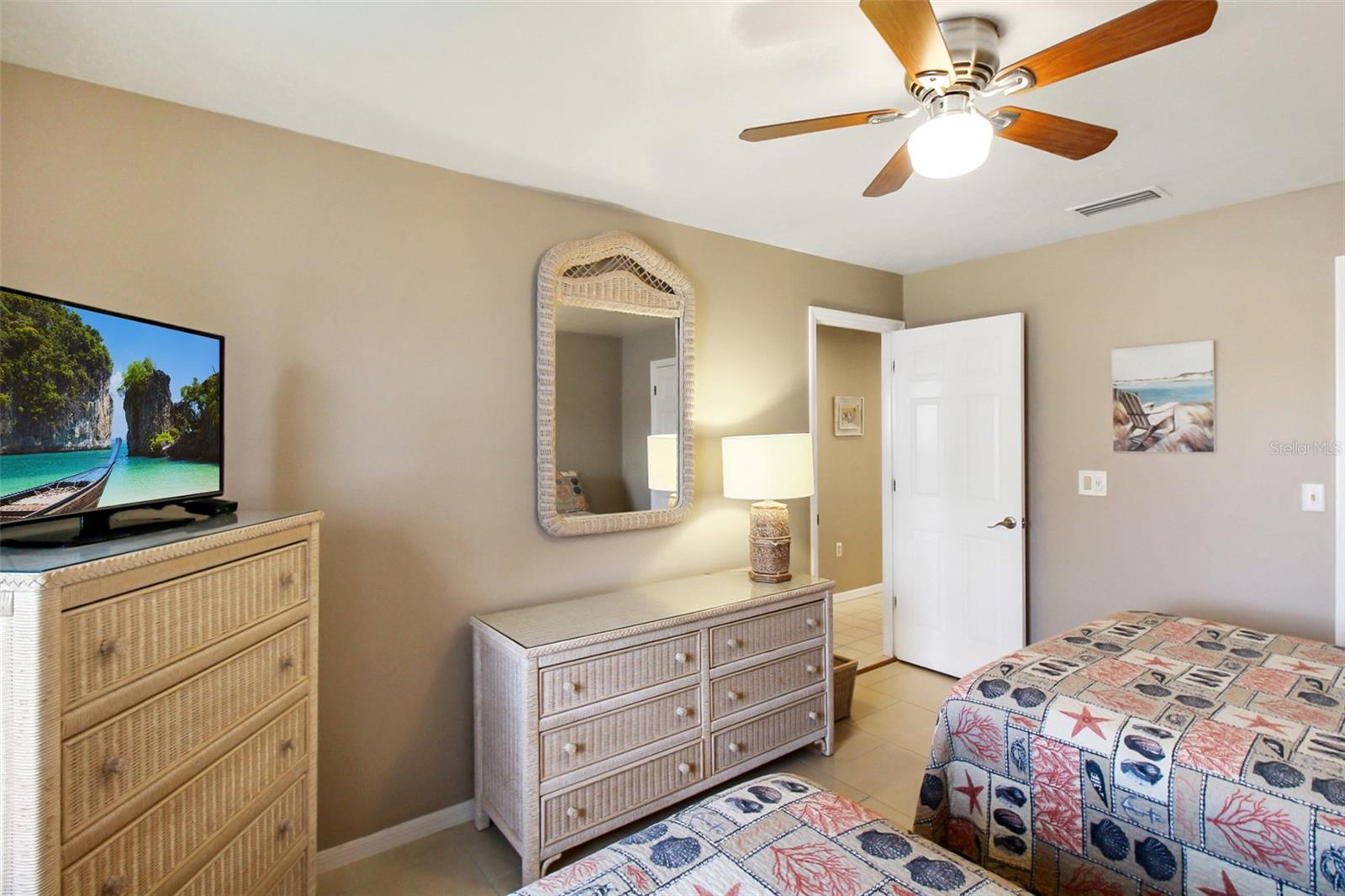 1366 SIESTA BAYSIDE DR #1366-F — photo 28