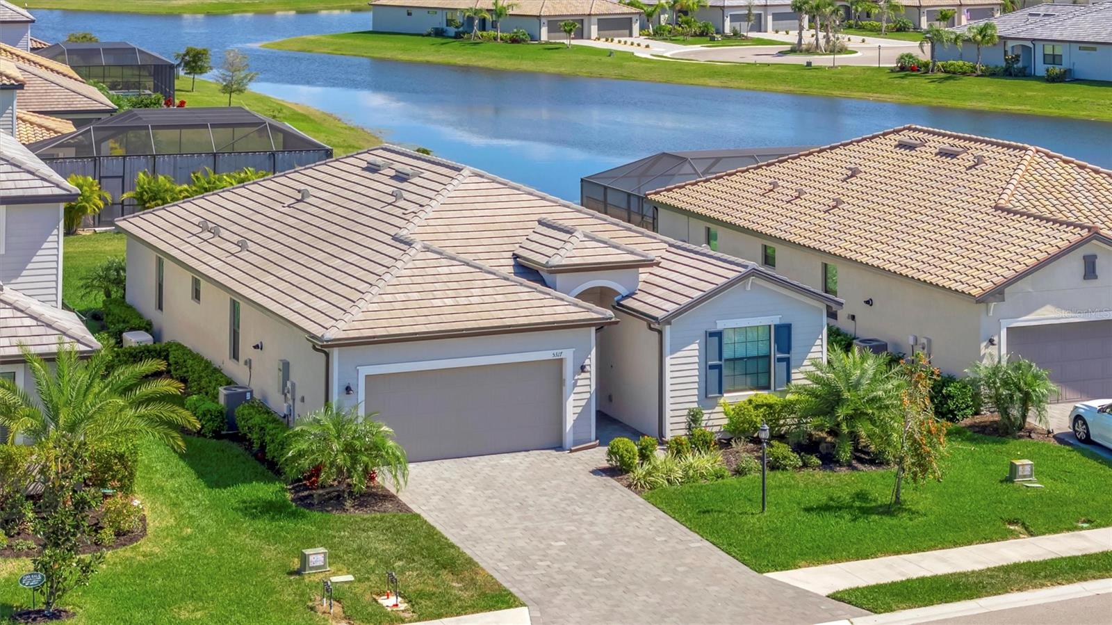 5317 CORAL REEF WAY photo