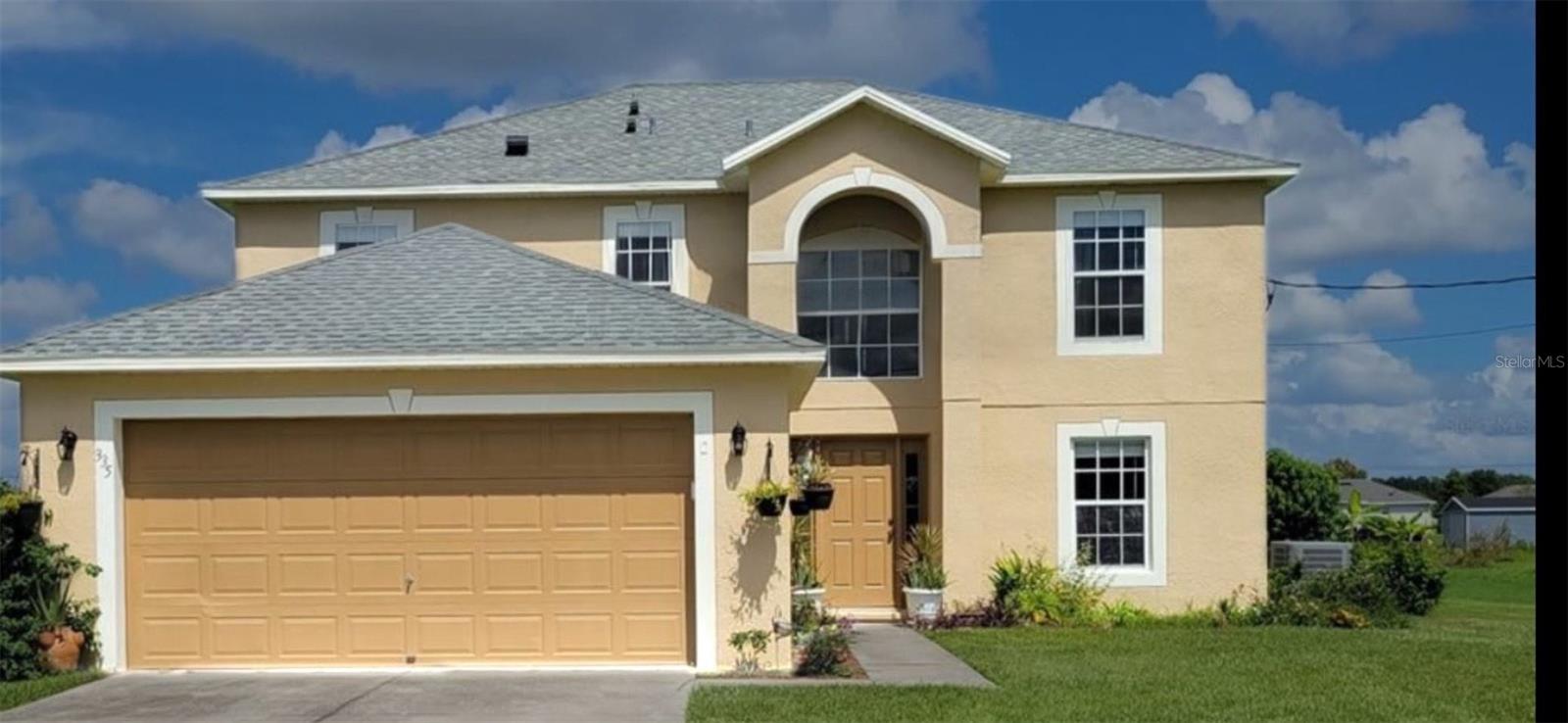 Home photo