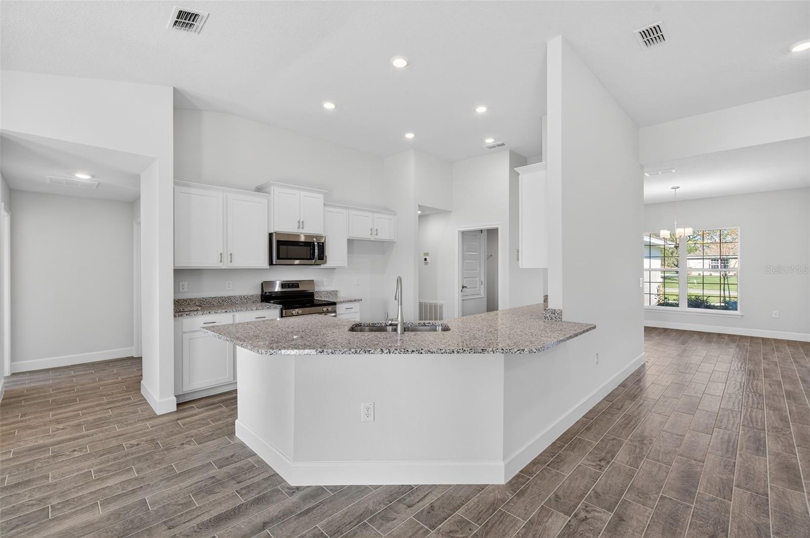 37298 HIDDEN VIEW CIR — photo 22