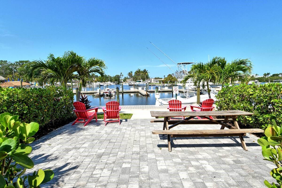 7150 N TAMIAMI TRL #S-612 — photo 2