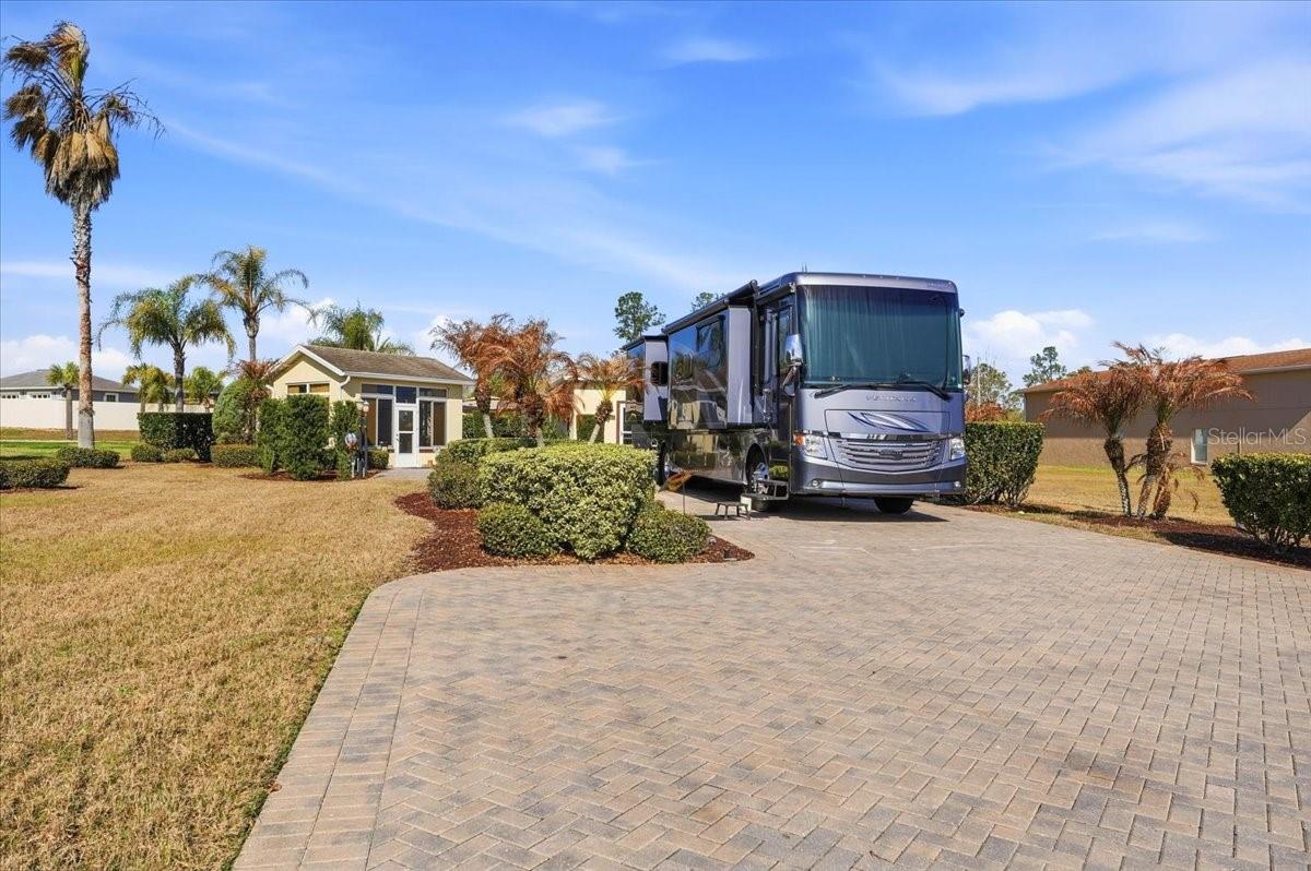 326 NOLANE LN photo