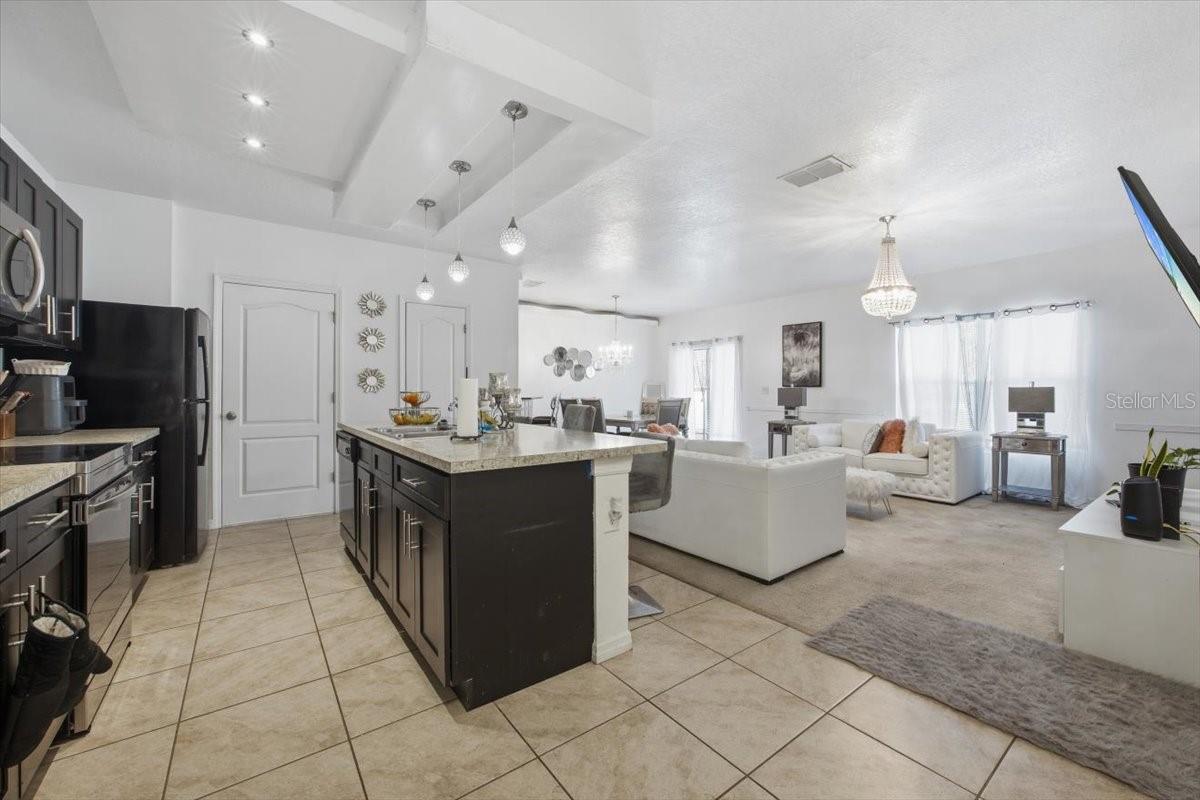 231 HAINES BLVD — photo 7