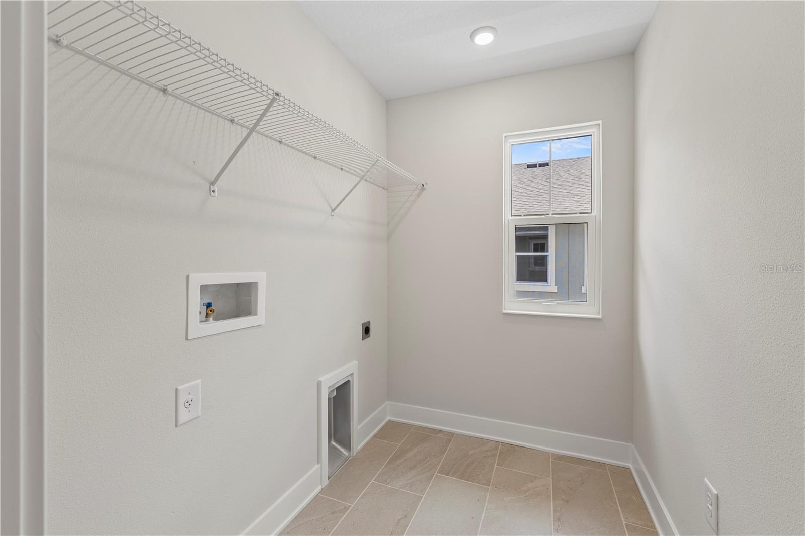 1522 W ARCH ST — photo 27