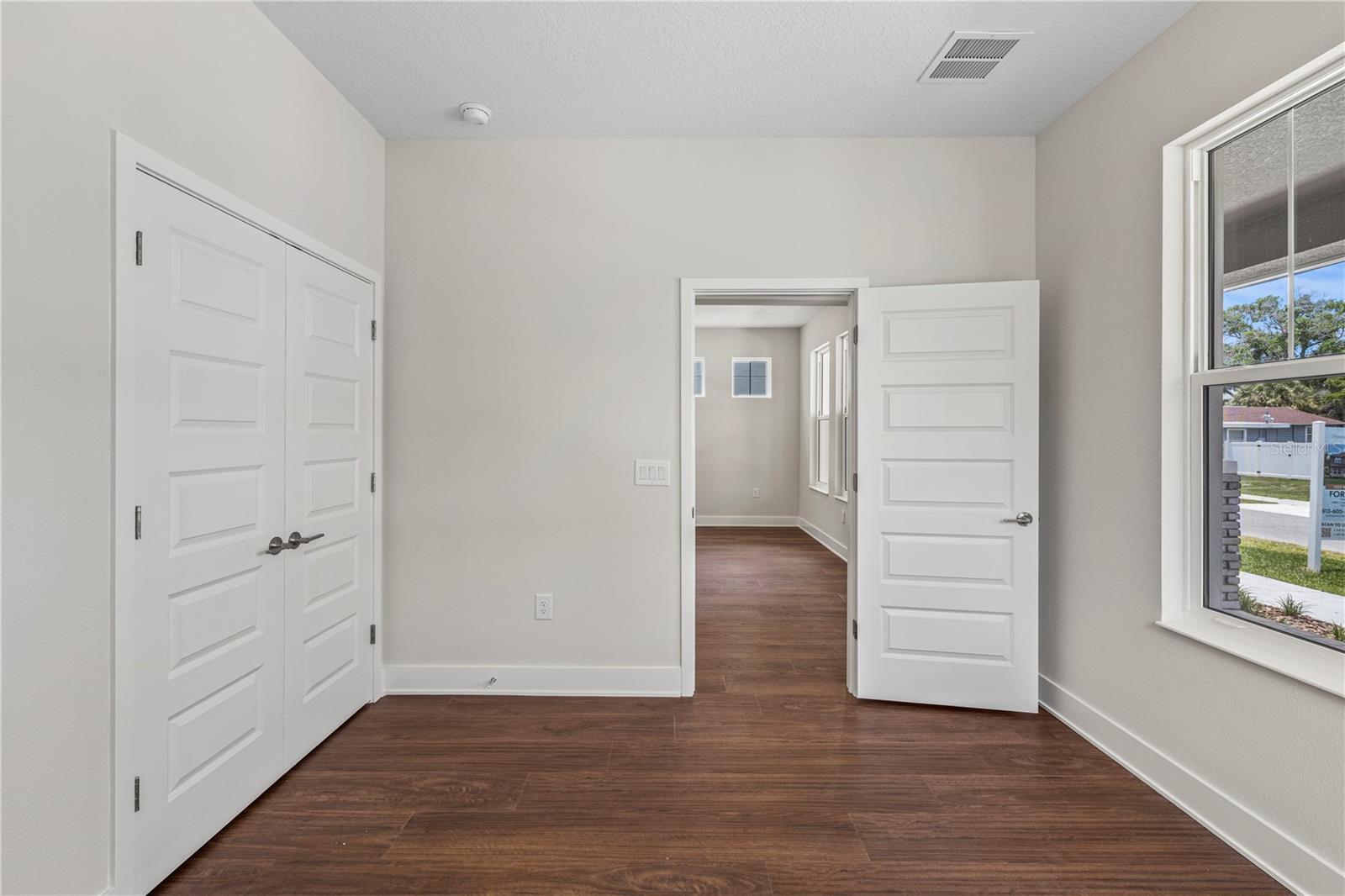1522 W ARCH ST — photo 33