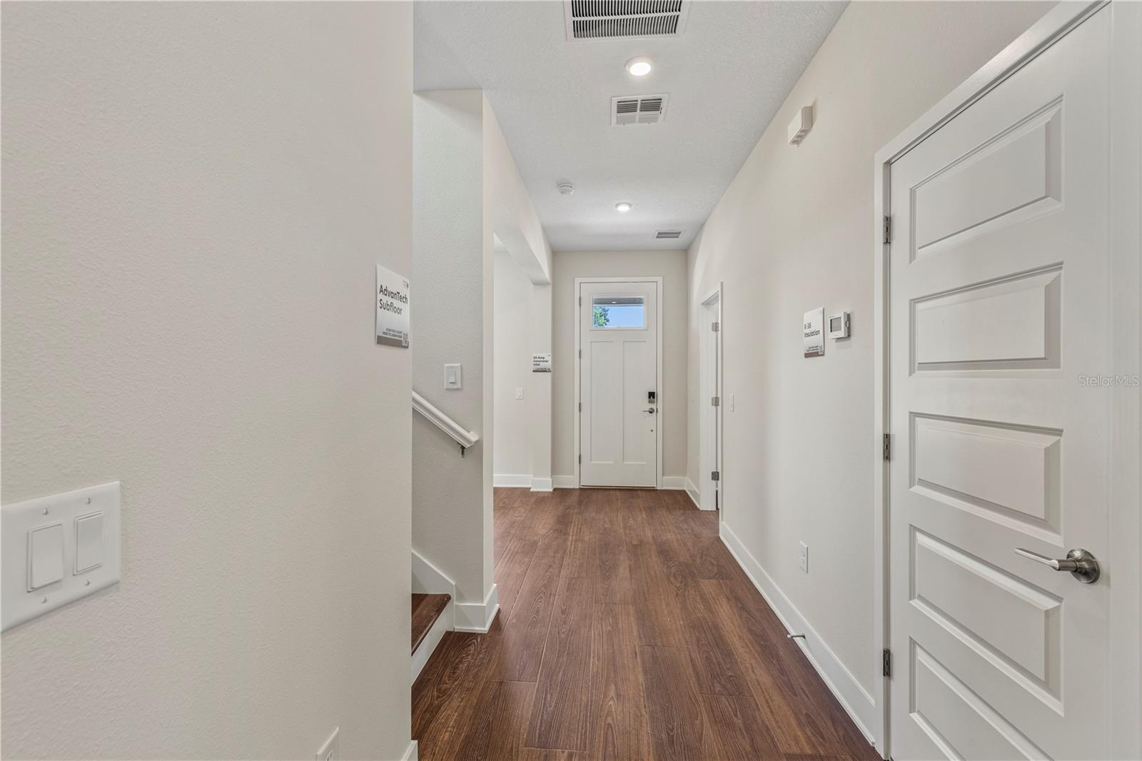 1522 W ARCH ST — photo 34
