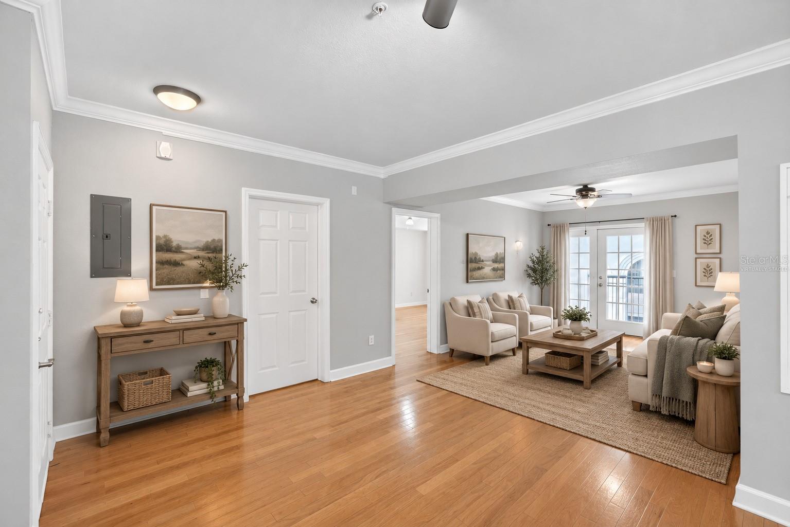 300 E SOUTH ST #2014 — photo 2