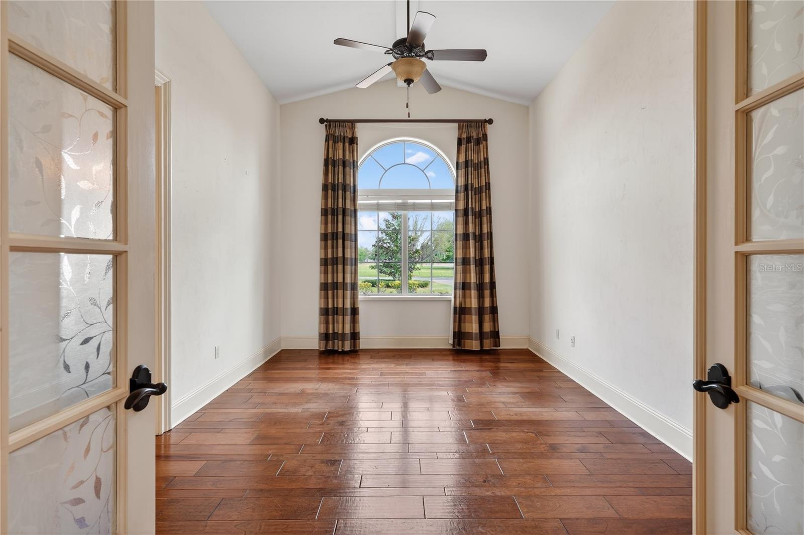 12424 SW 140TH LOOP — photo 32