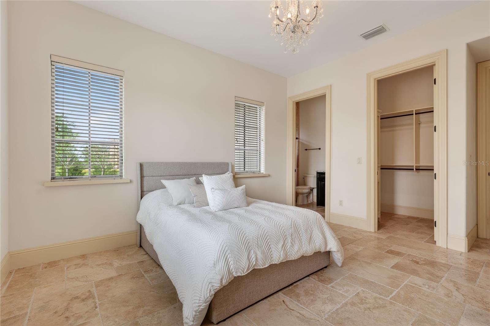 12424 SW 140TH LOOP — photo 38