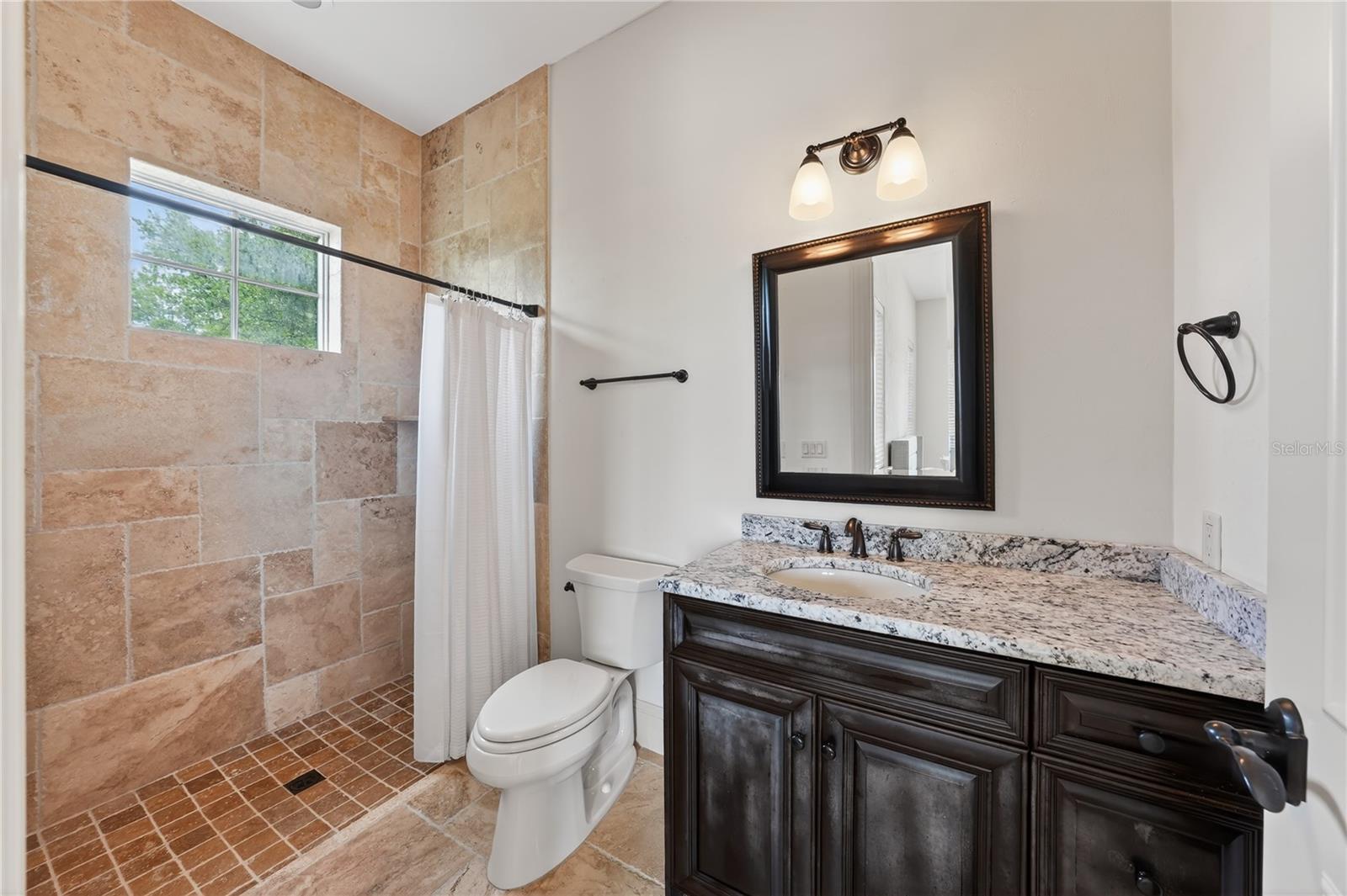 12424 SW 140TH LOOP — photo 39