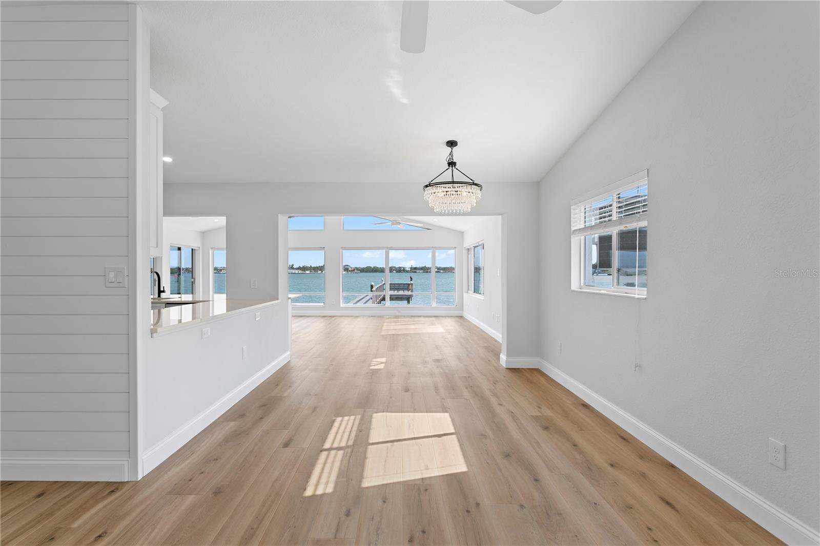 6984 S SHORE DR S — photo 15