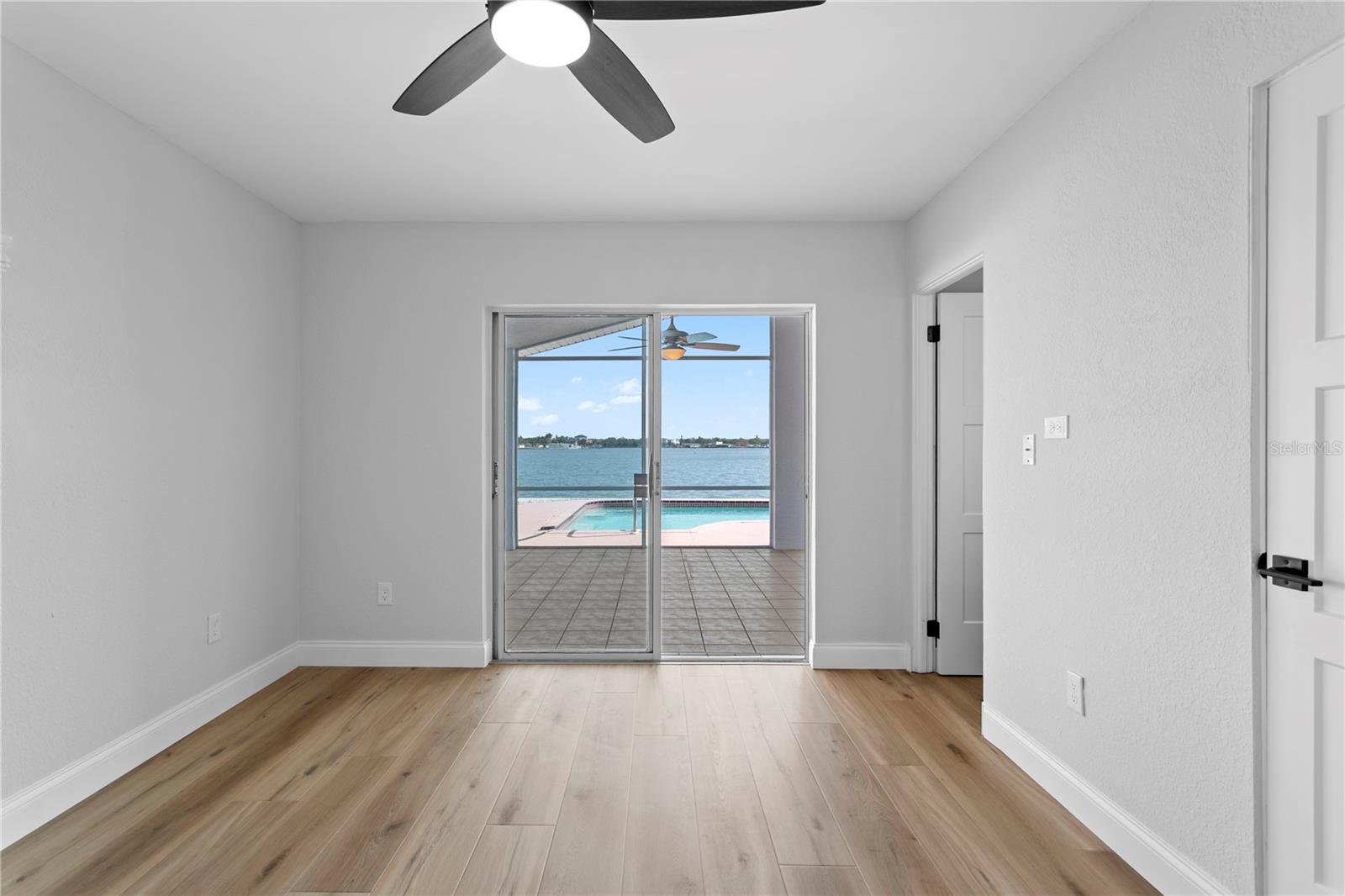 6984 S SHORE DR S — photo 29