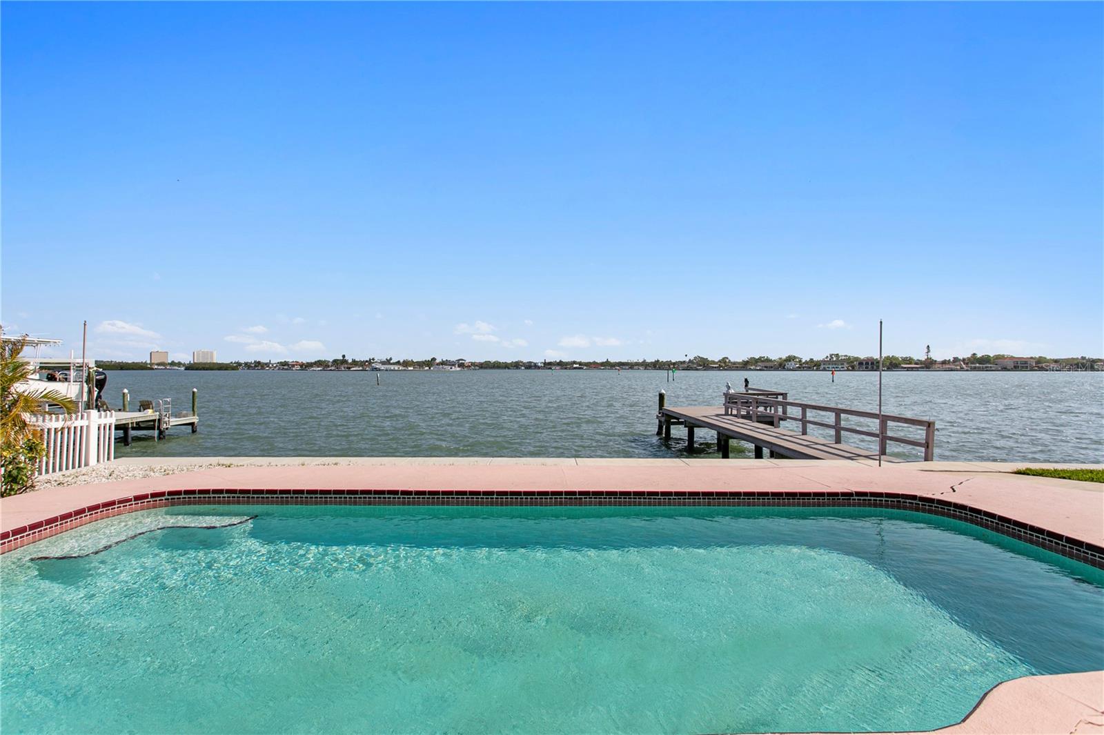 6984 S SHORE DR S — photo 40