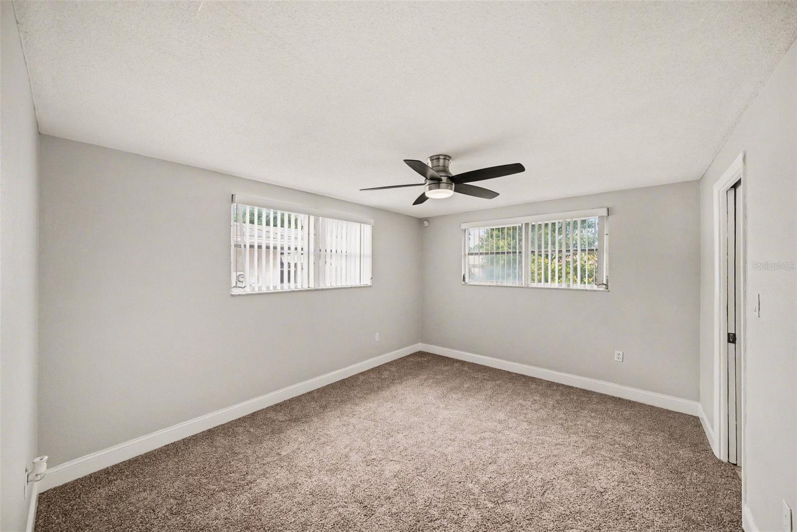 7541 SPIREA DR — photo 12