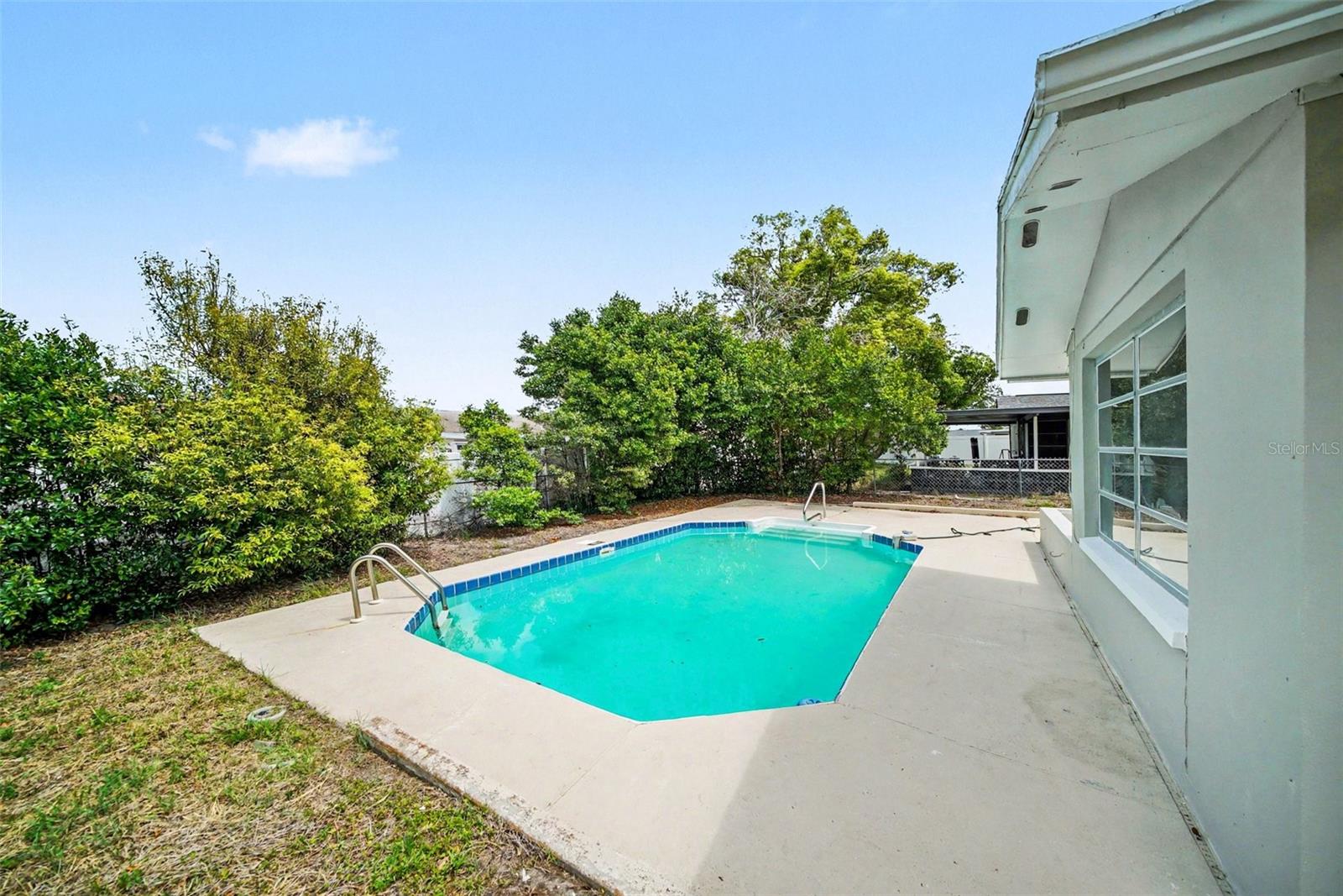 7541 SPIREA DR — photo 21