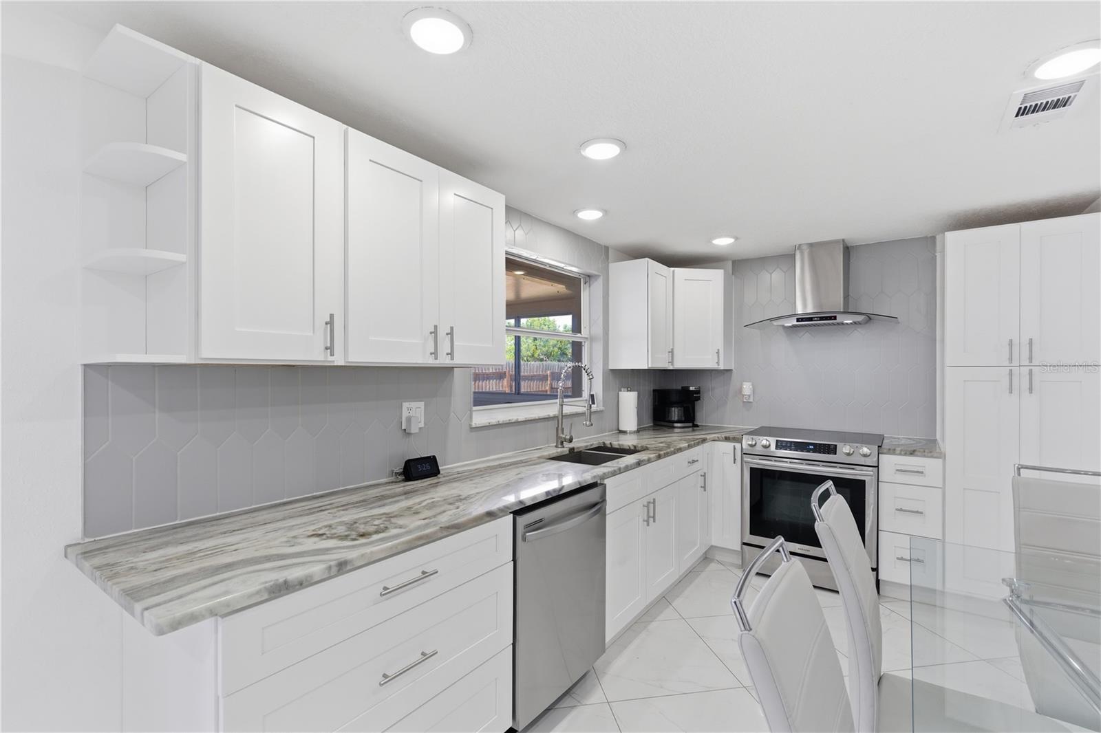 601 GOLF AND SEA BLVD — photo 12
