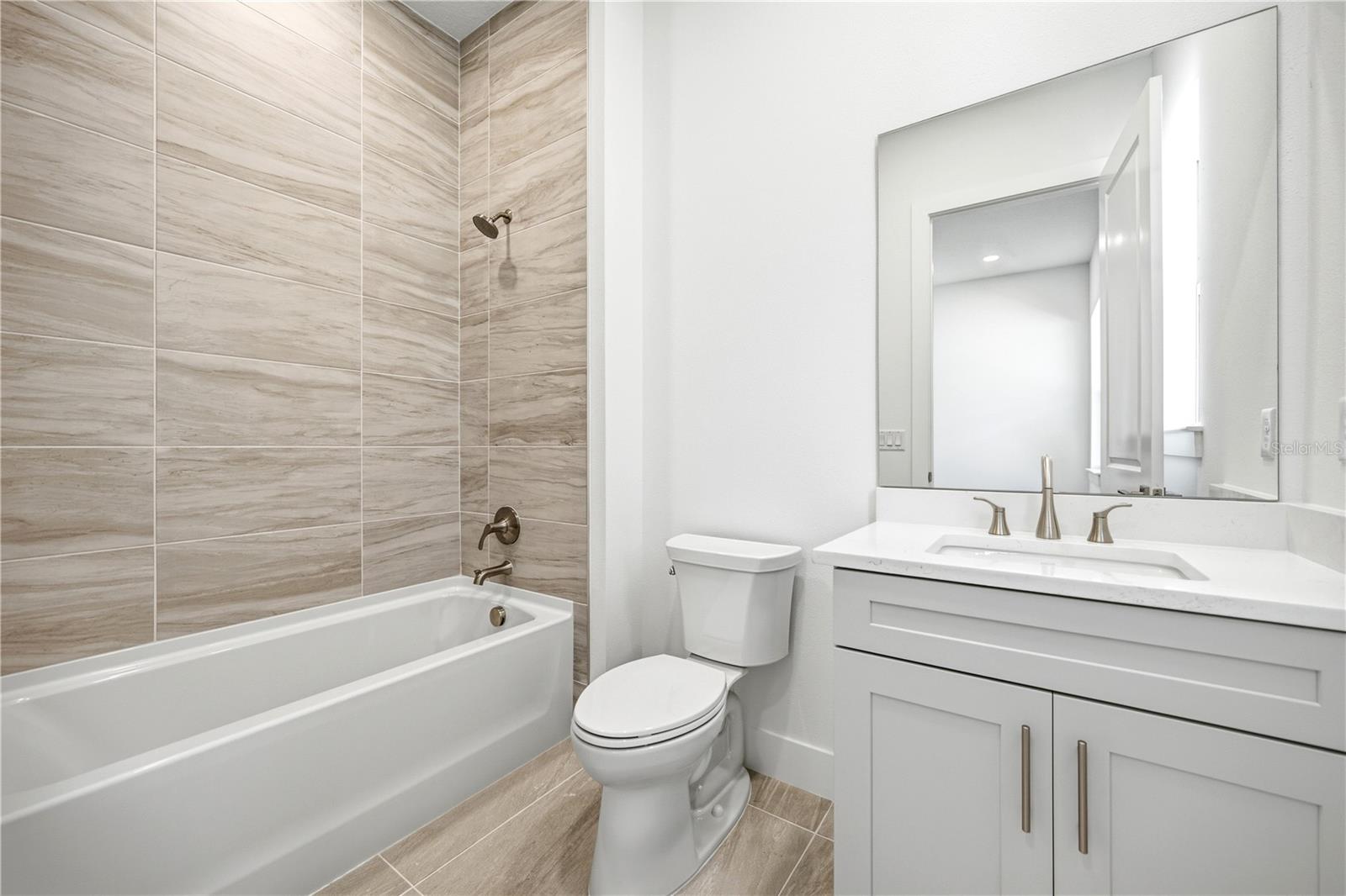 17547 PALMISTE DR — photo 30