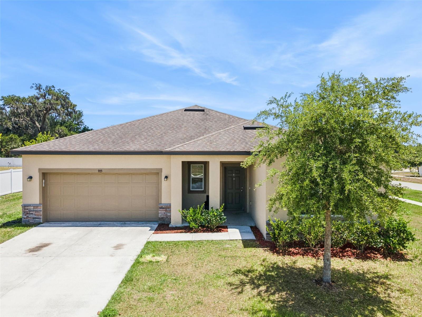 903 SHIMMERING OAKS LN photo