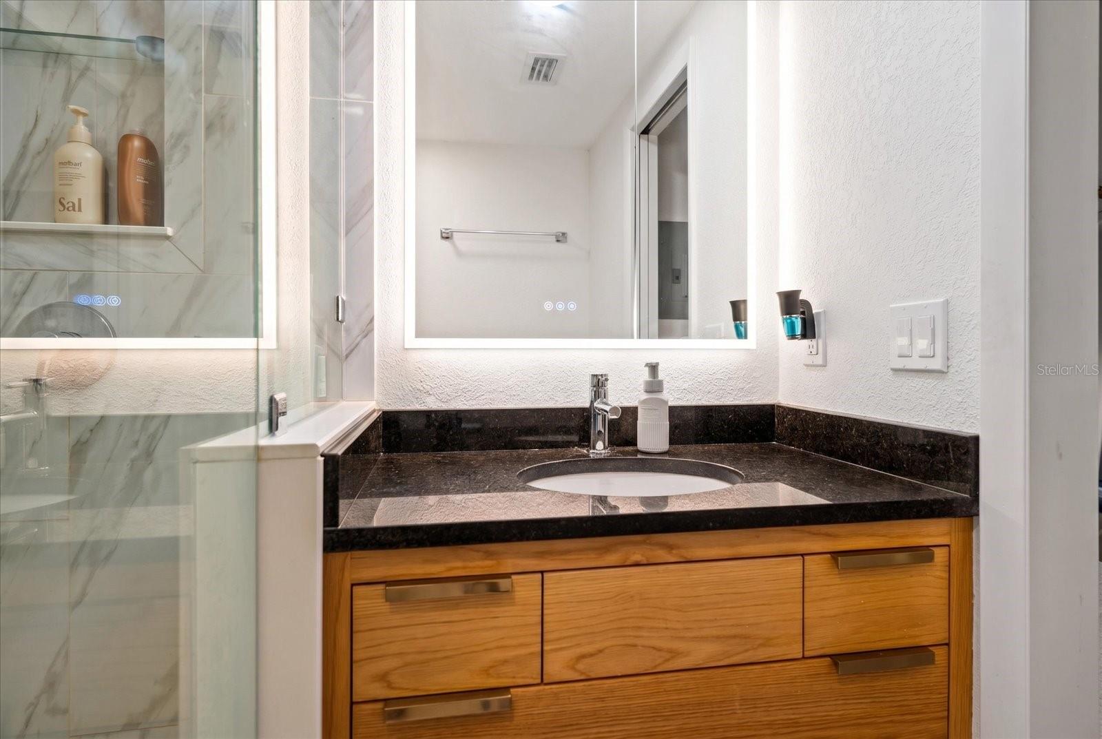606 S ALBANY AVE #5 — photo 17