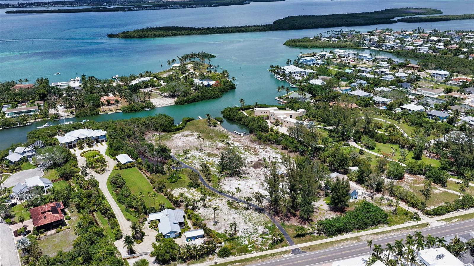 6664 & 6660 & 6670 GULF OF MEXICO DR — photo 5