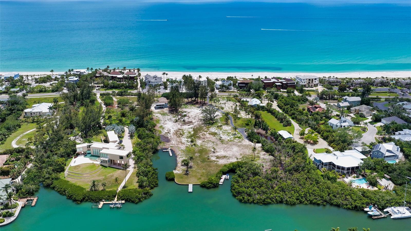 6664 & 6660 & 6670 GULF OF MEXICO DR — photo 8